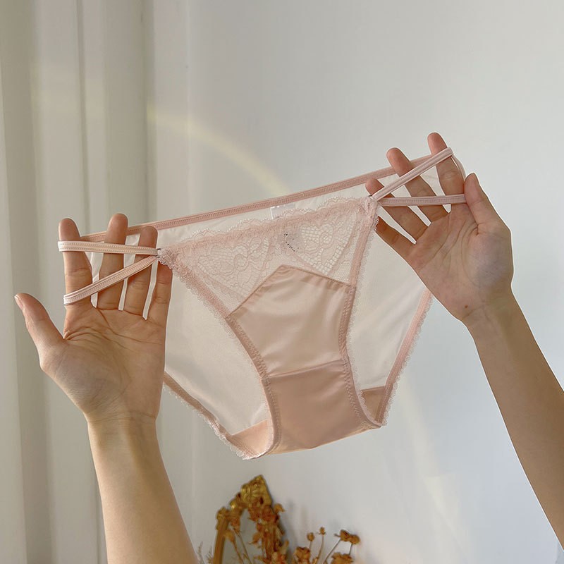 8163- Quần lót trai tim ren sexy