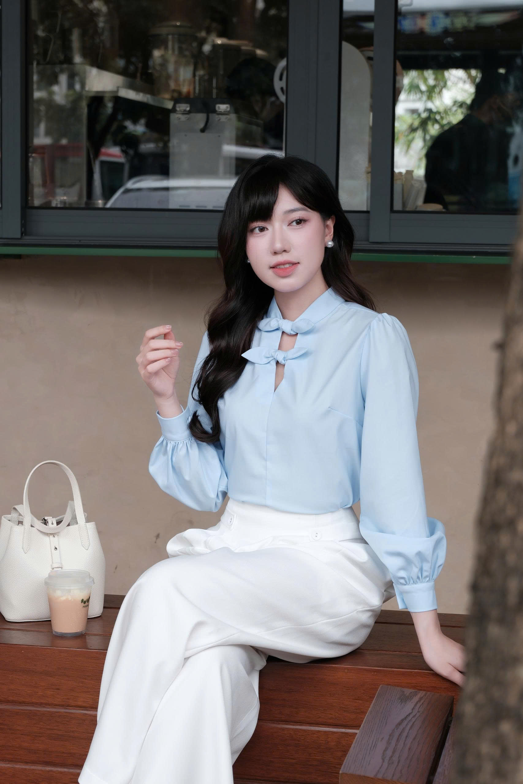 Áo nữ Germe AVNH032607 Hella Shirt dài tay,cổ buộc 2 nơ thỏ HC26A03(Y)