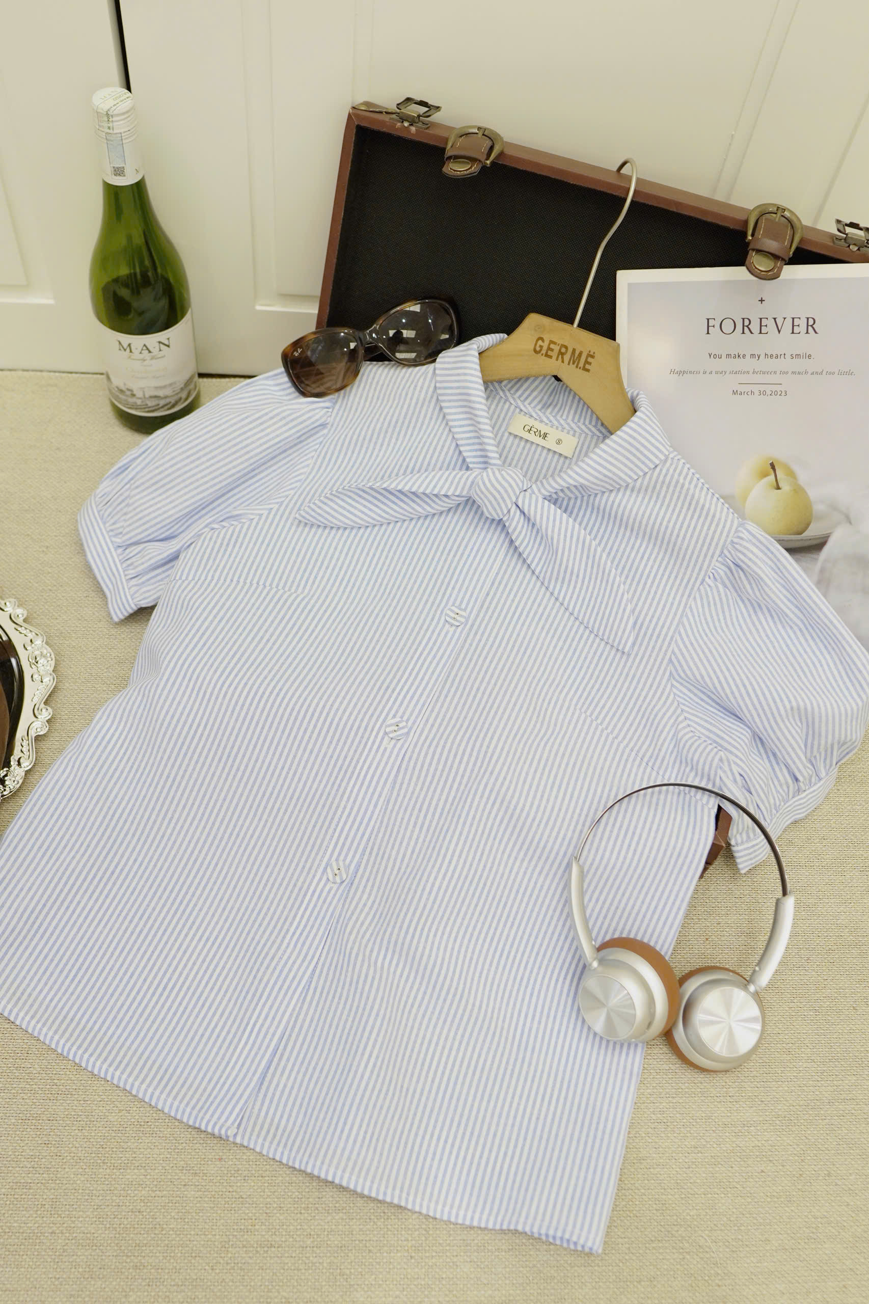 Áo nữ Germe AVNH052603 Morna Shirt cổ sen thắt nơ thỏ,tay bồng HB26A24(Y)