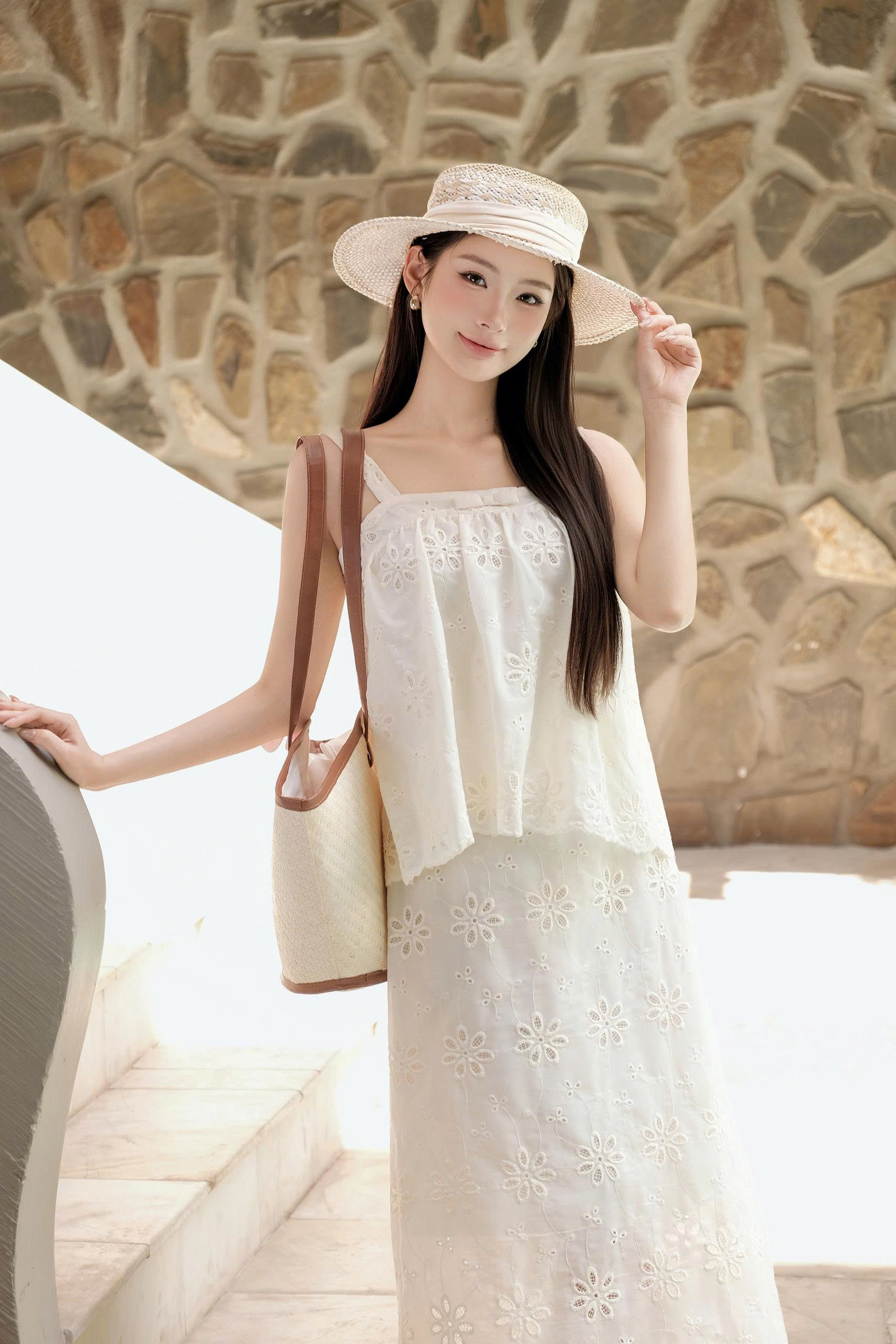 Áo nữ Germe AVNL052601 Milan Top hai dây nhún ngực,đính nơ LB26B16(Y)