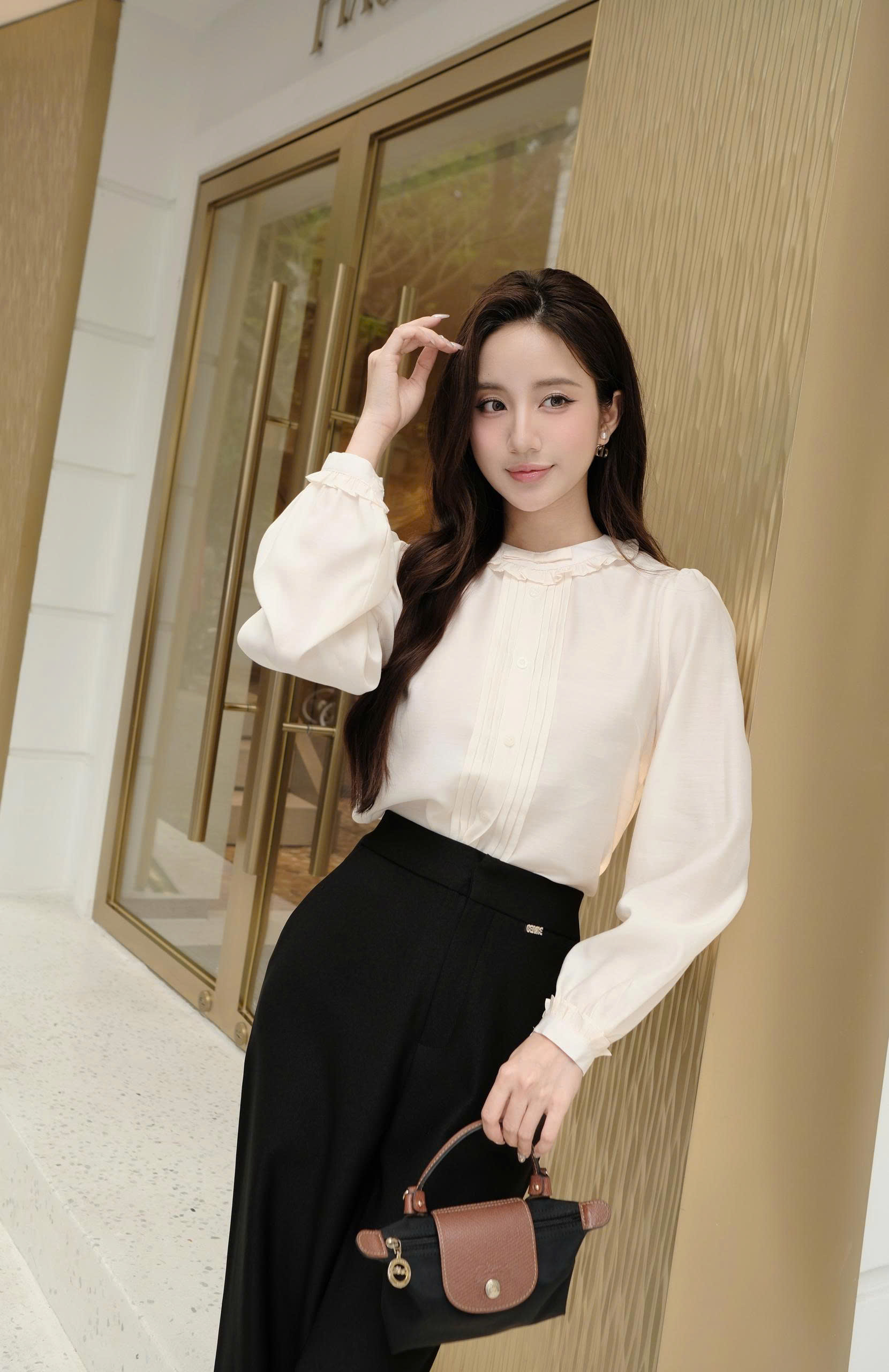 Áo nữ Germe AVNT032601 Lisan Shirt dài tay,cổ tròn,đính nơ cổ xếp li,TC26A01(Y)
