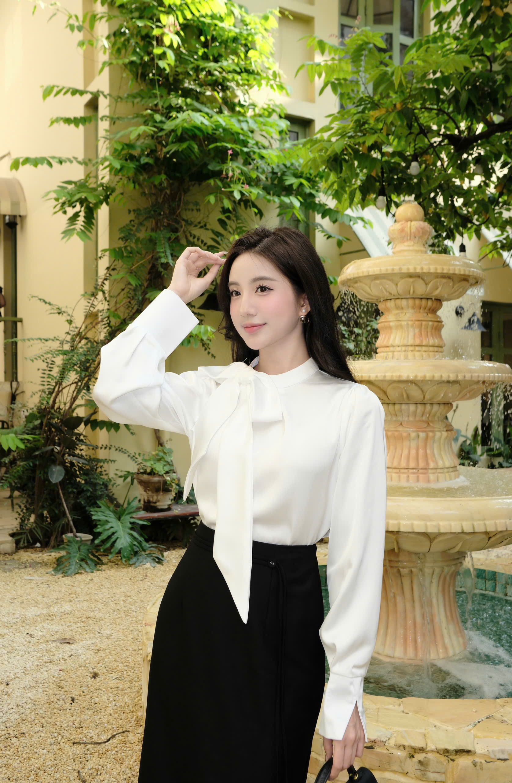 Áo nữ Germe AVNT032606 Namy Shirt dài tay,cổ tròn buộc nơ lệch,chất liệu lụa TT26A62(Y)