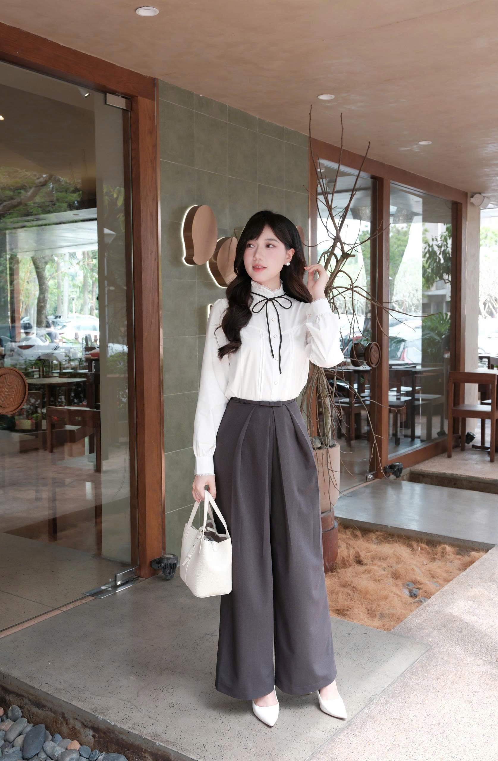 Quần nữ Germe QVNH032602 Sien Pants dáng suông,đính nơ cạp,hai li trước HC26Q03(Y)