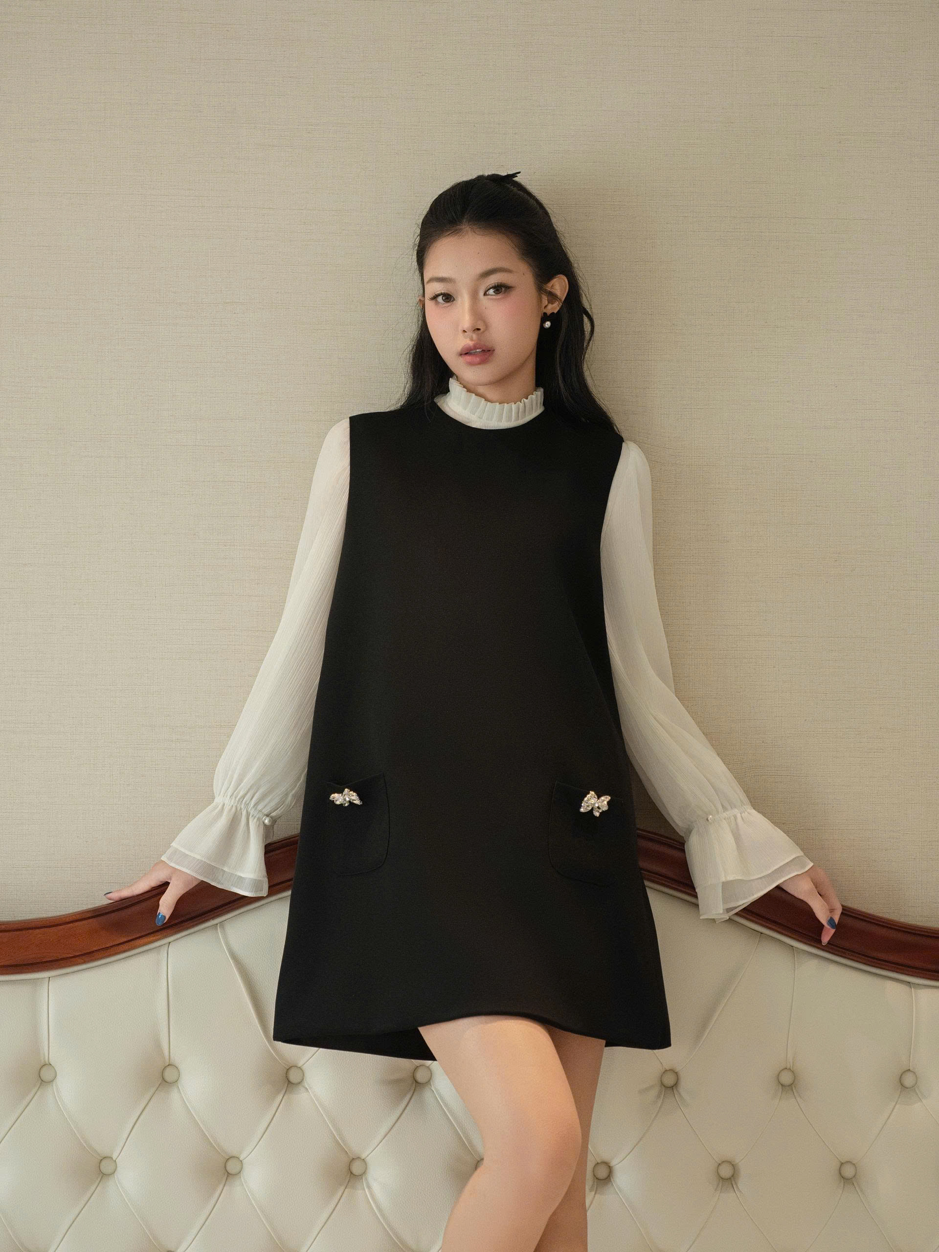 Váy nữ Germe VVNH032603 Matin Dress gile,phối cúc sau,2 túi trước đính nơ HT26B58Y)