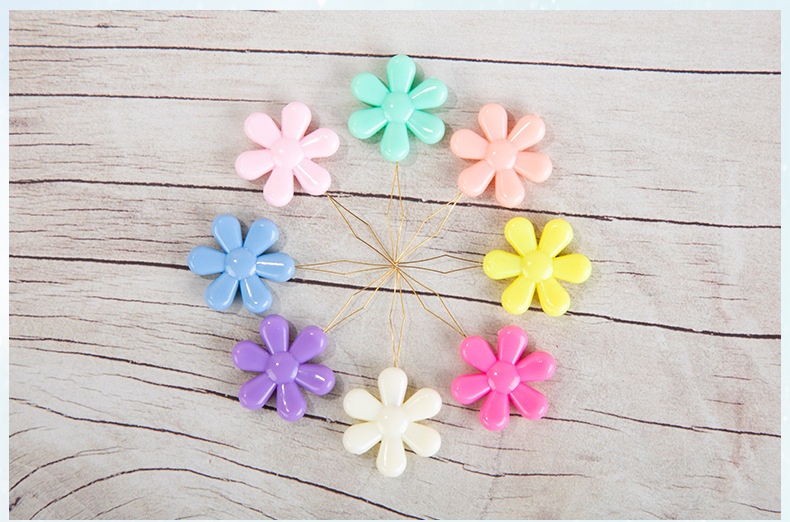 Dụng cụ xỏ chỉ