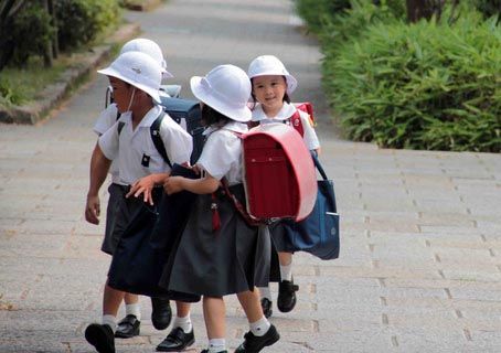 cho tôi 9 phút và tôi sẽ cho bạn bí quyết giúp bạn nhàn tênh khi con vào năm học mới