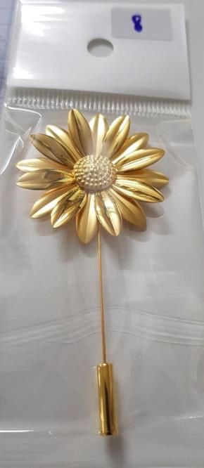 Thể hiện đẳng cấp cùng quà tặng Cài áo mạ vàng 24K nhân ngày Valentine