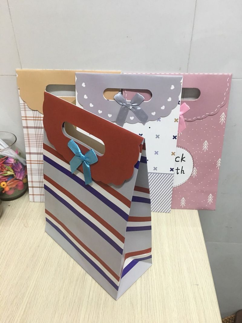 Phụ liệu gói quà đẹp tại TT Bán sỉ Văn phòng phẩm Đà Nẵng