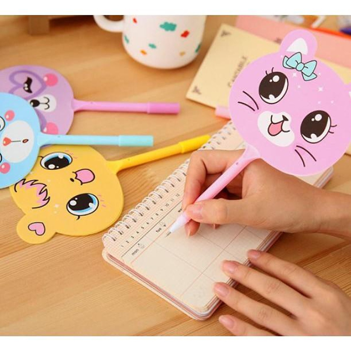 Bút bi Quạt Hoạt hình - Lựa chọn thông minh cho việc học tập