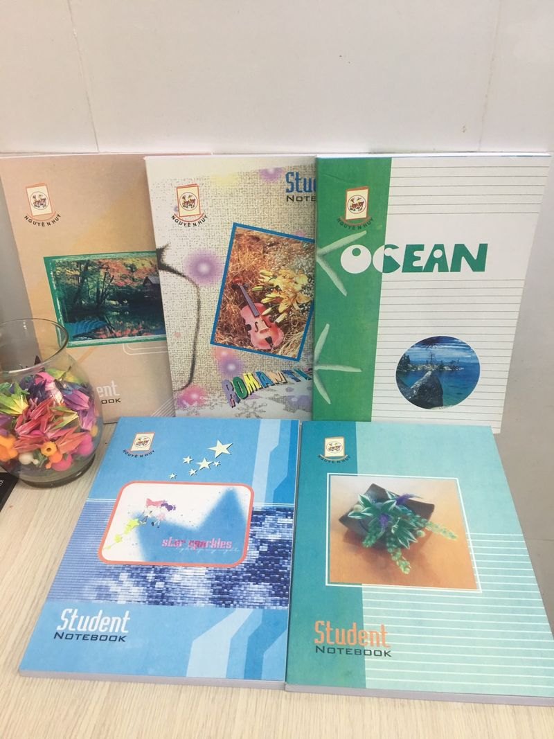 Vở sinh viên - Cách chọn loại vở phù hợp để học tập