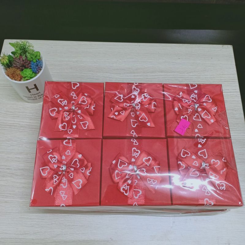 Hộp quà vuông 7x7x3 (7)