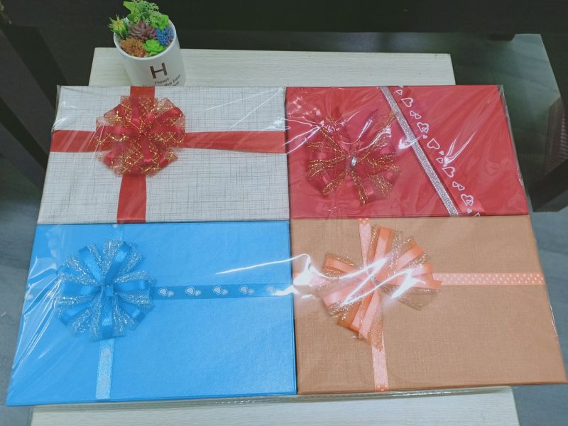 Hộp quà chữ nhật 13x20x7 (20)