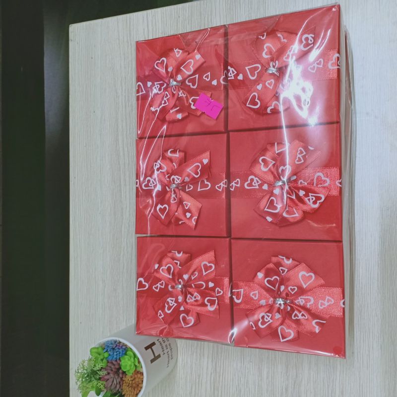 Hộp quà vuông 7x7x3 (7)