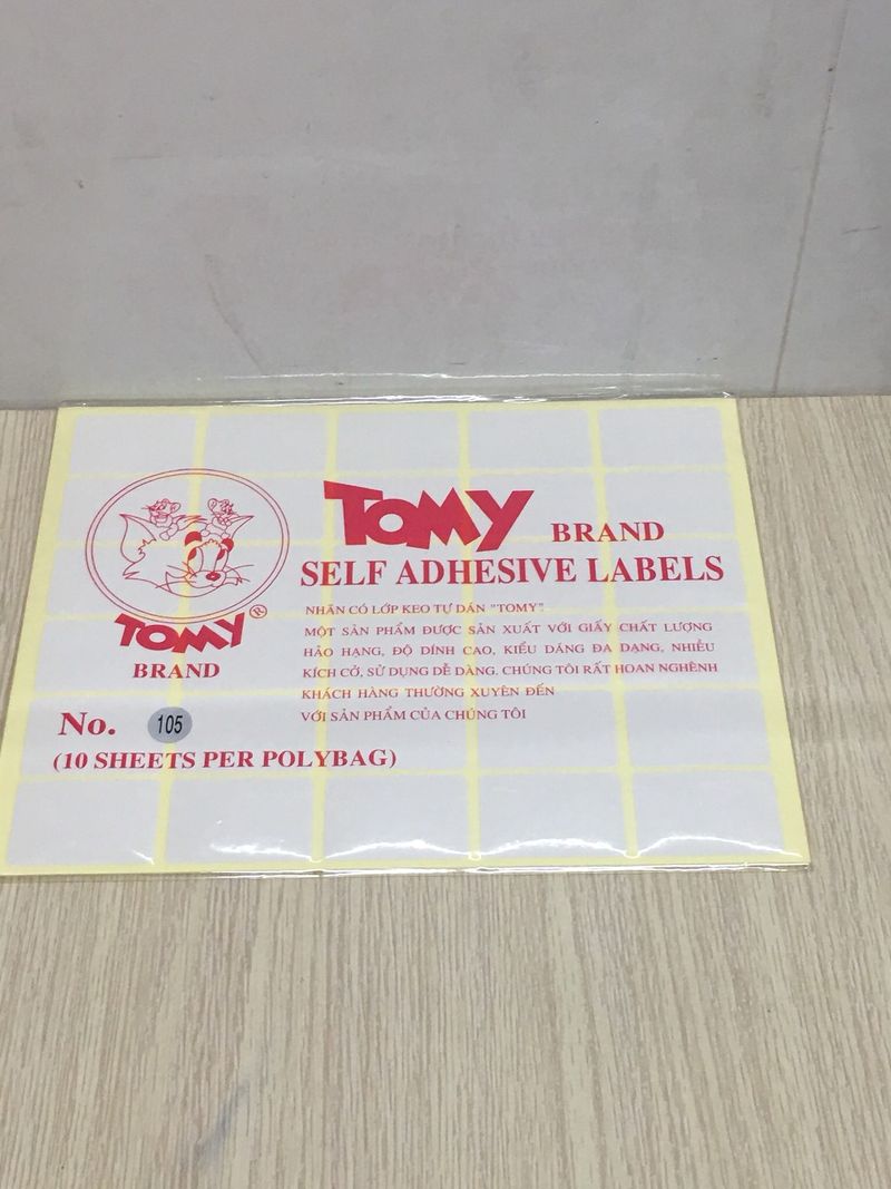 Giấy Tomy A5 No 105 xấp 10 tờ, 30 tem 25x37/ tờ