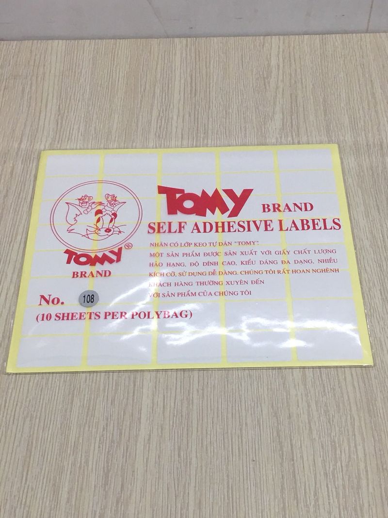 Giấy Tomy A5 No 108 xấp 10 tờ, 40 tem 19x36/ tờ