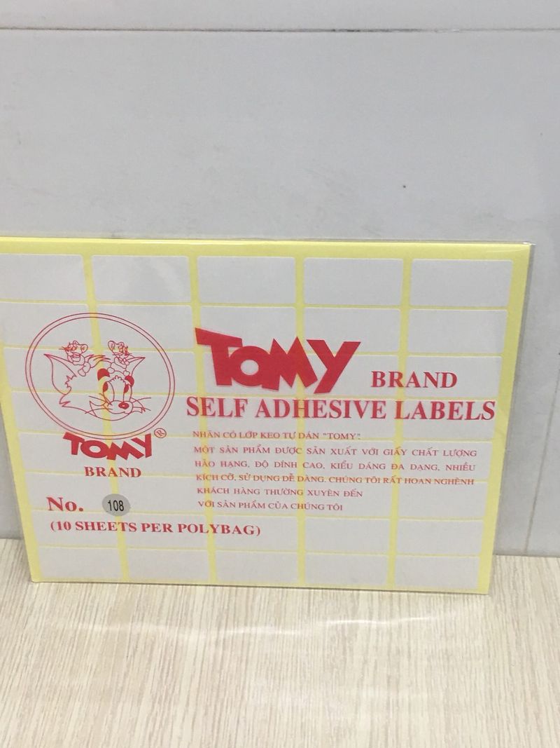 Giấy Tomy A5 No 108 xấp 10 tờ, 40 tem 19x36/ tờ