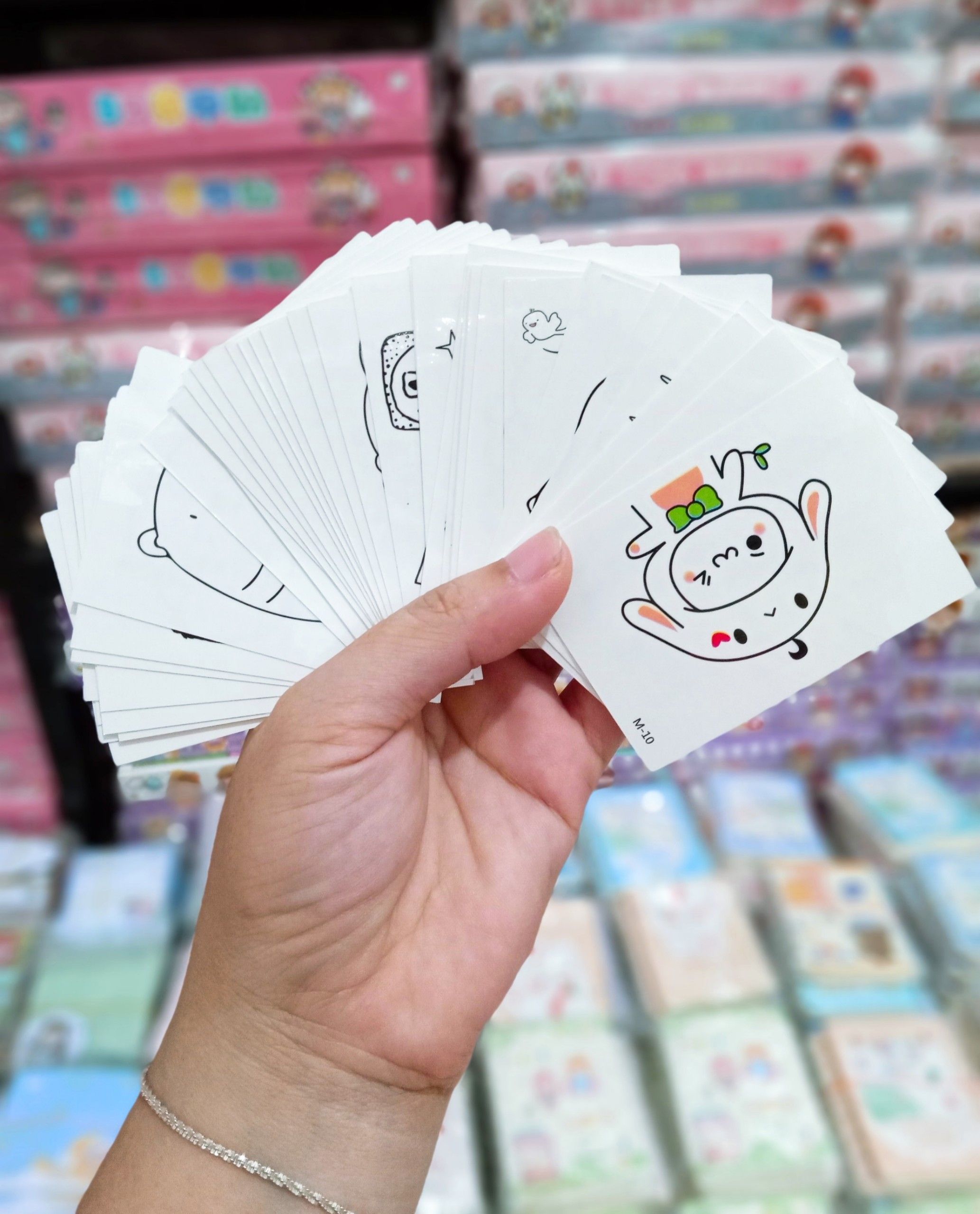 Hình xăm dán mini mới ( Xấp 30 tờ)