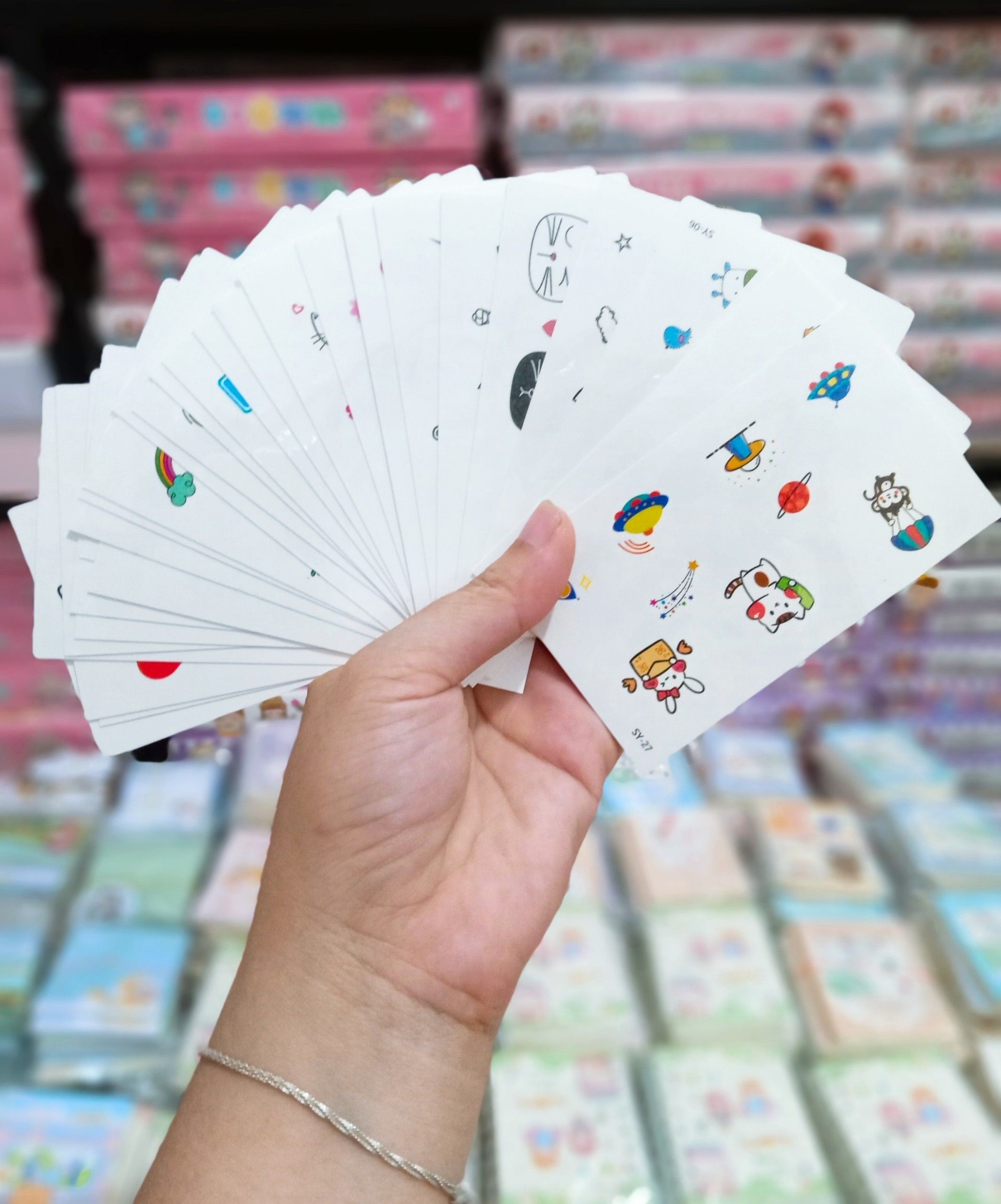 Hình xăm dán mini mới ( Xấp 30 tờ)