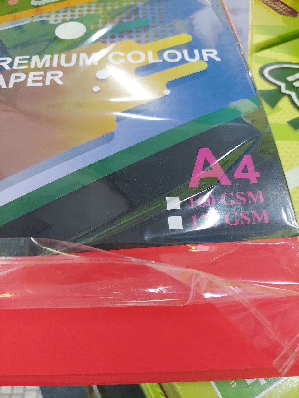 Giấy A4 Bìa Dày HM Premium - Đỏ