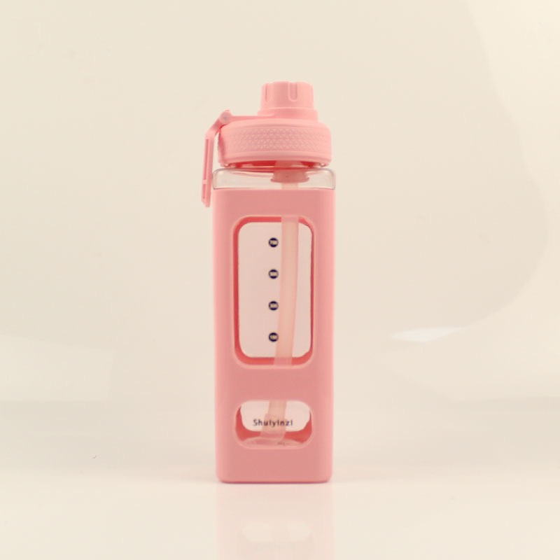 Bình nước vuông 700ml kèm sticker + charm