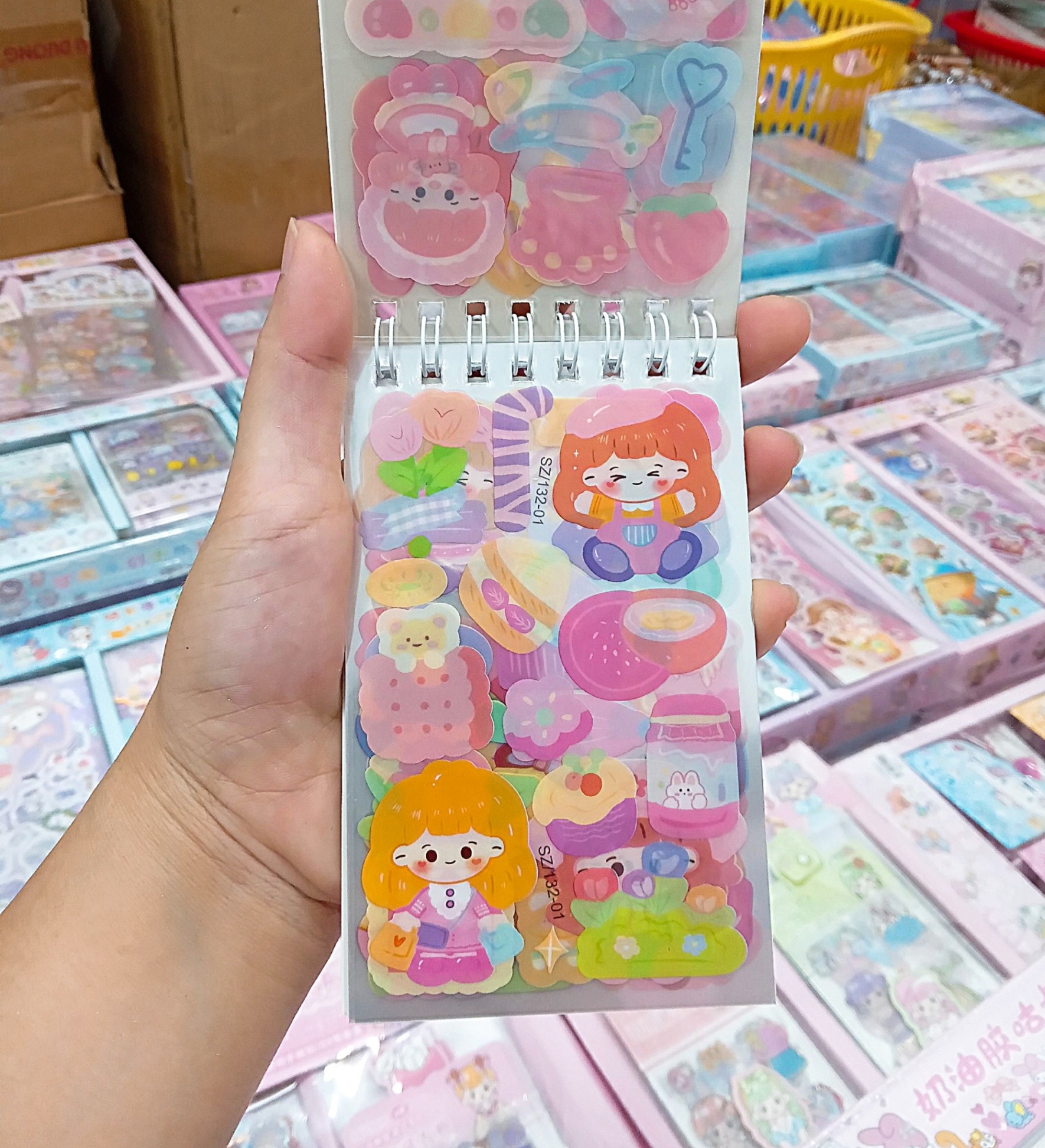 Sticker sổ lò xo SZ/132 (24 tờ cắt được)