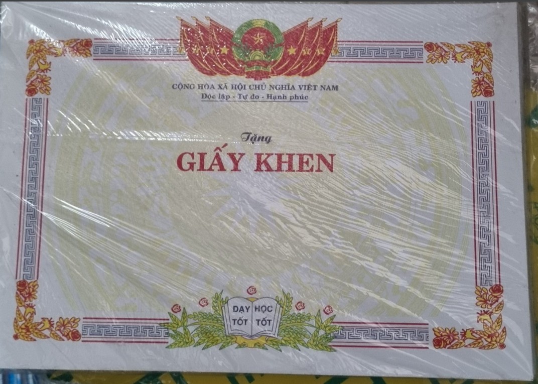 Giấy Khen tờ lẻ (xấp 100)