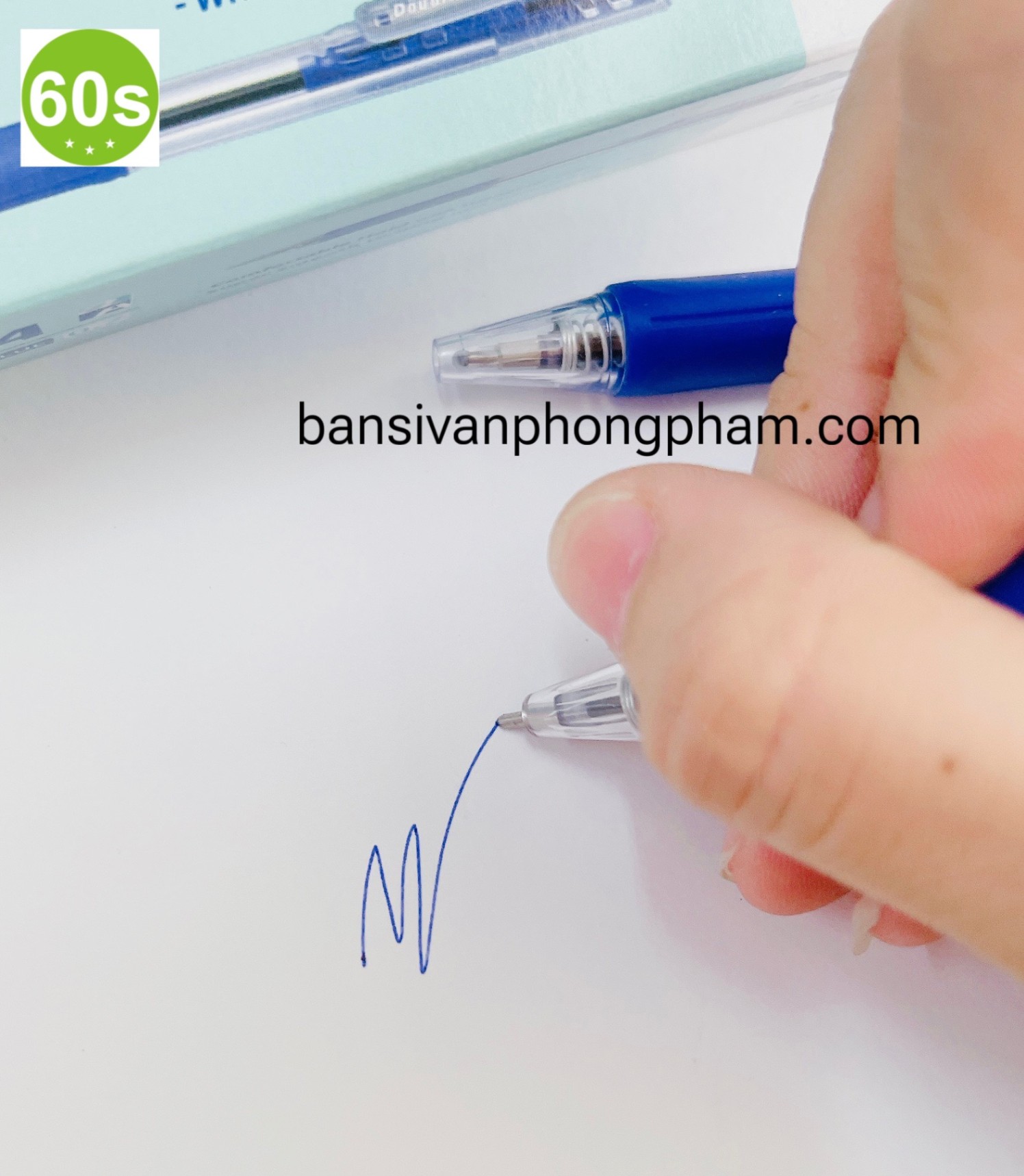 Bút bi Double A Tritouch DBP-107-B (hộp 12)- xanh