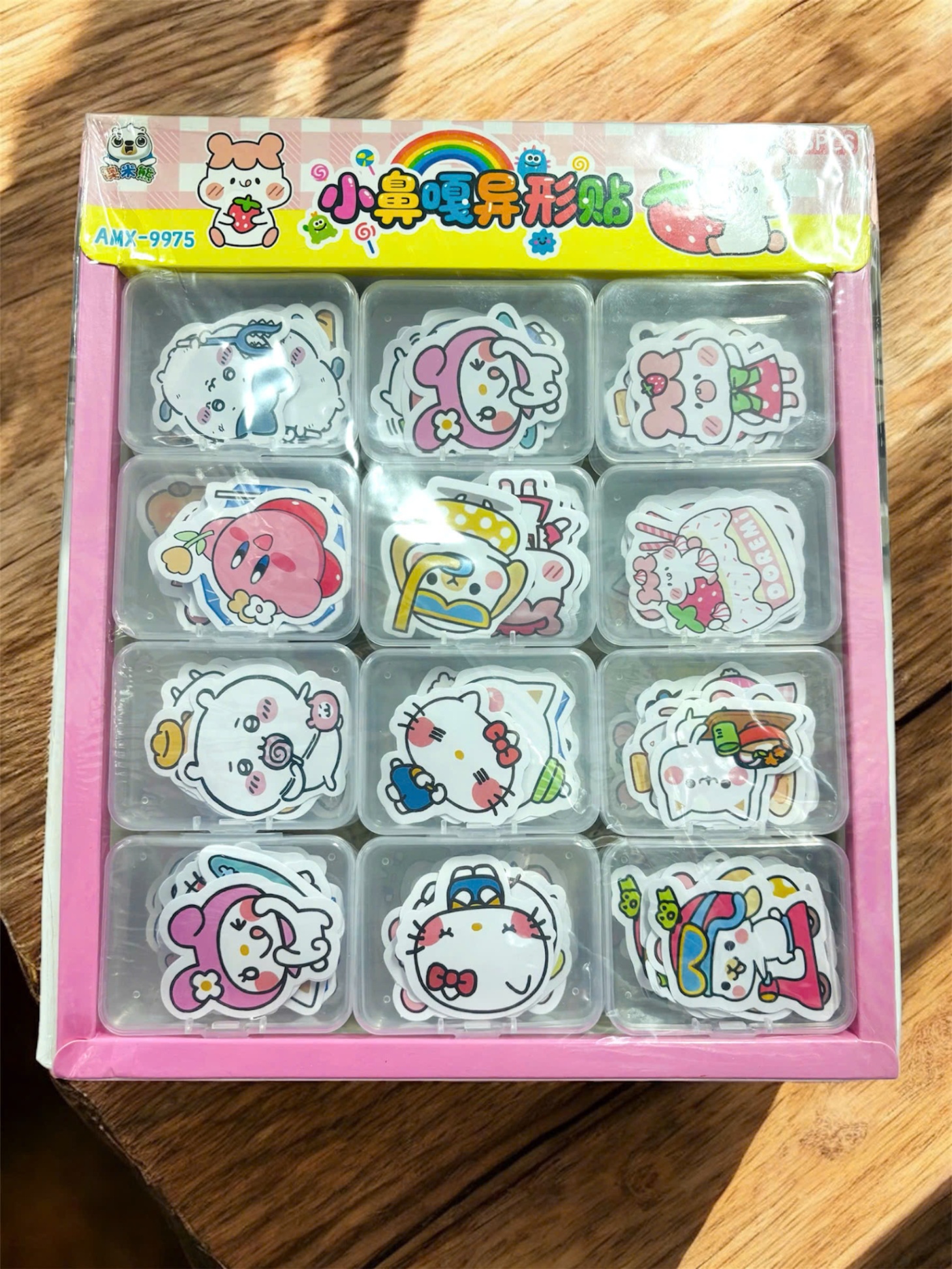 Sticker Cute hộp nhựa AMX-9975 (Hộp 36)