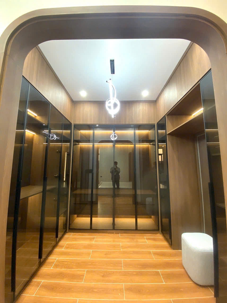 Cánh Kính Tủ Áo 02