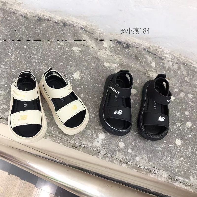 G184-Sandal NB trắng/đen