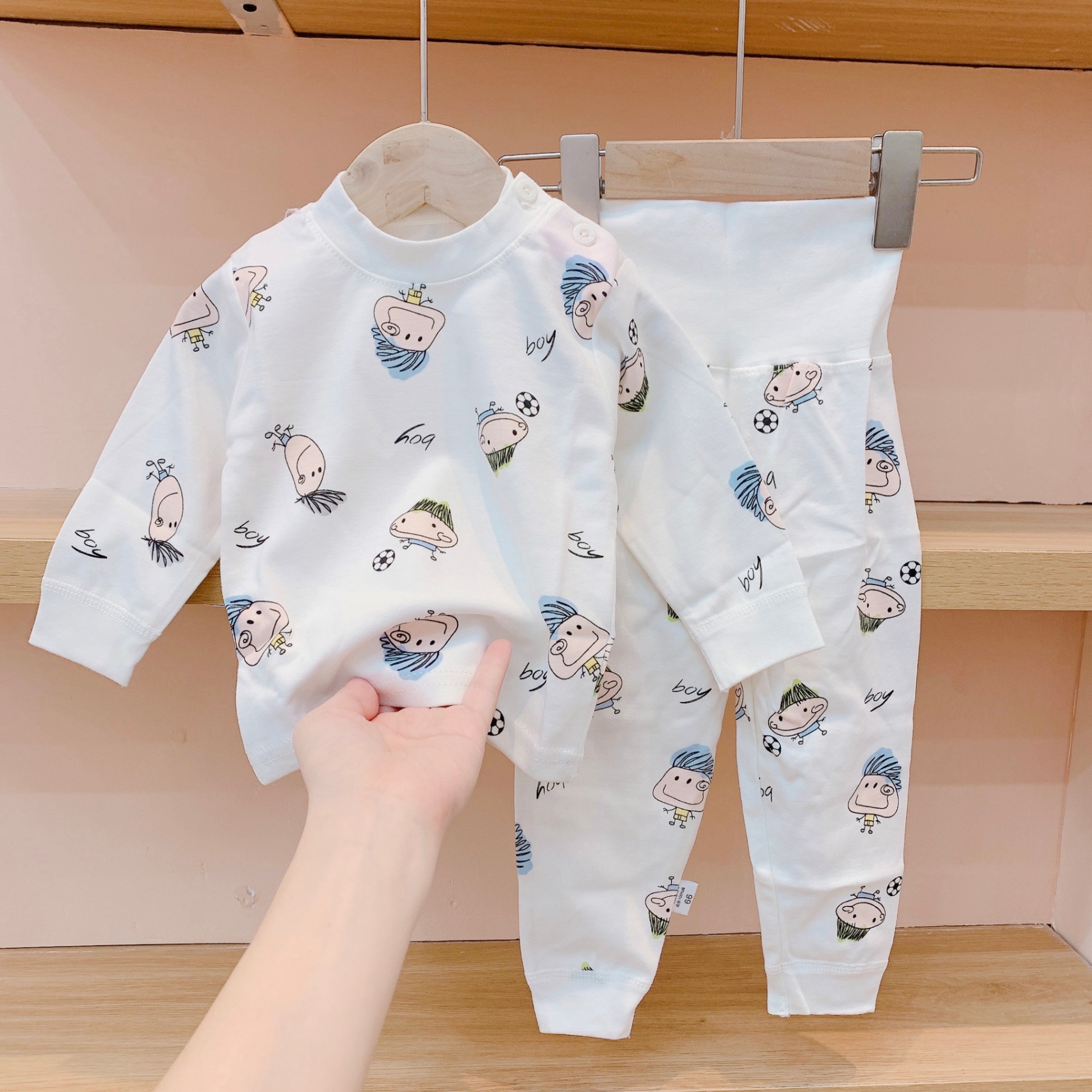 S939-Bộ cotton dài tay cho bé, vải mềm họa tiết hoạt hình dễ thương Tiểu Yến KID