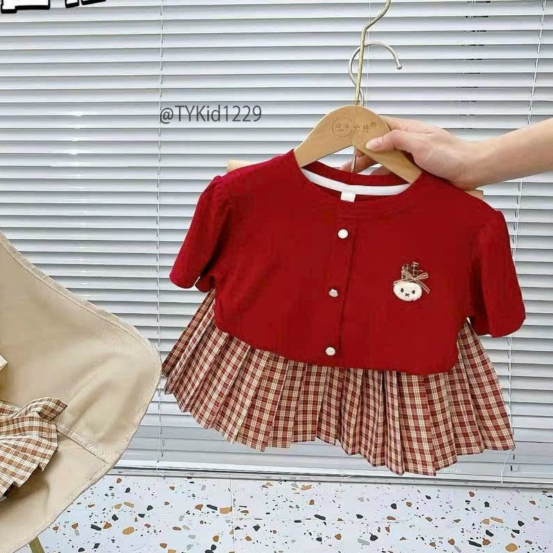 S1229-Quần áo hè bé gái, set áo thỏ đỏ và chân váy xếp ly Tiểu Yến KID