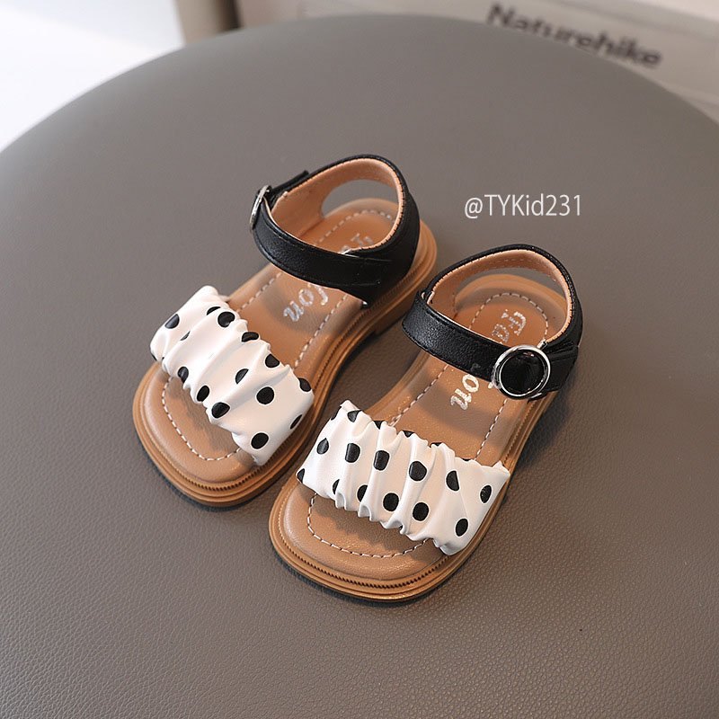 G231-Sandal hè bé gái, họa tiết chấm bi chất da mềm đi êm chân Tiểu Yến KID