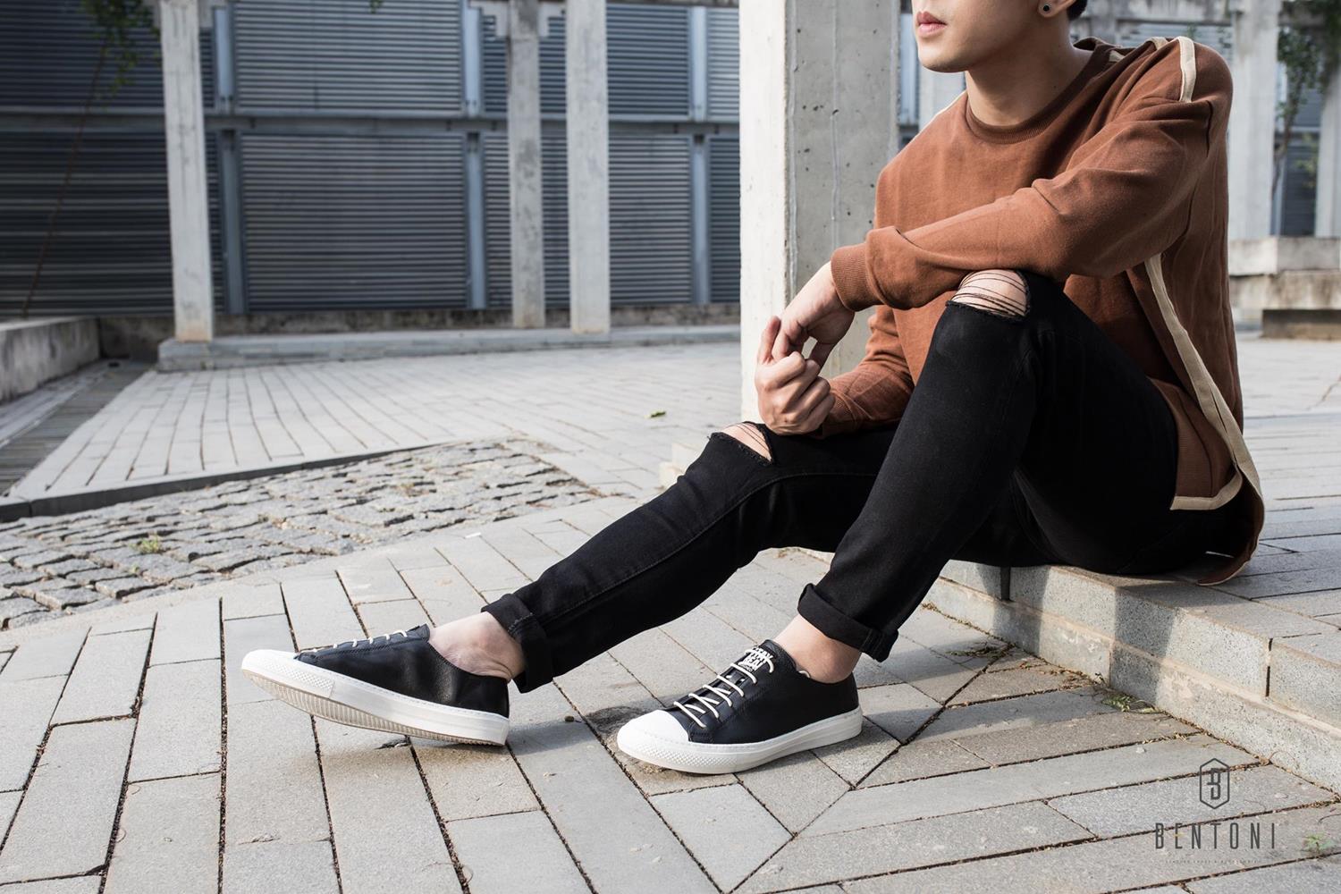 Kết hợp mang giày Snaker $ xắn gấu quần kiểu Pinroll