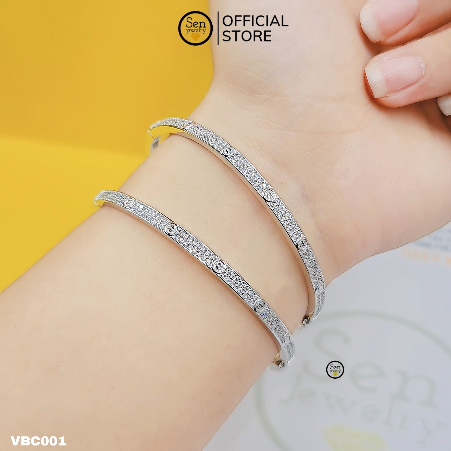 VÒNG TAY CARTIER 3LI ĐÁ TẤM