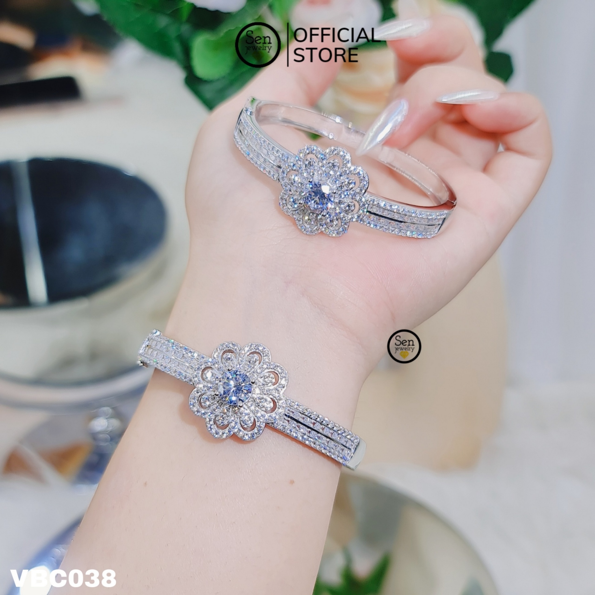 VÒNG TAY TẤM VIỀN HOA MAI CHỦ 7LI