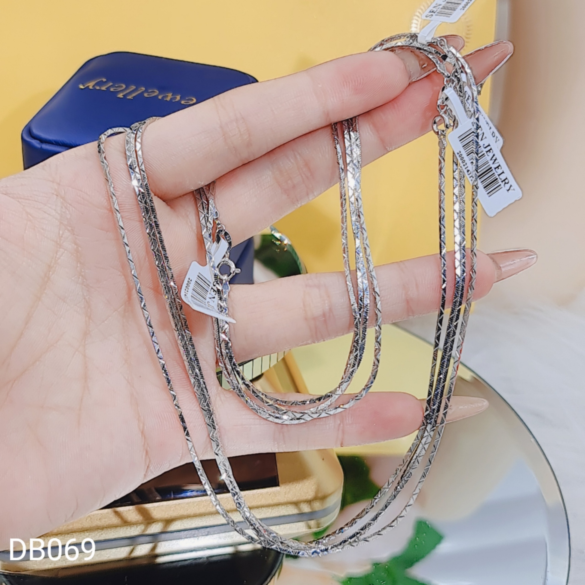DÂY CHUYỀN MÌ VUÔNG CHẠM KHẮC 1LI