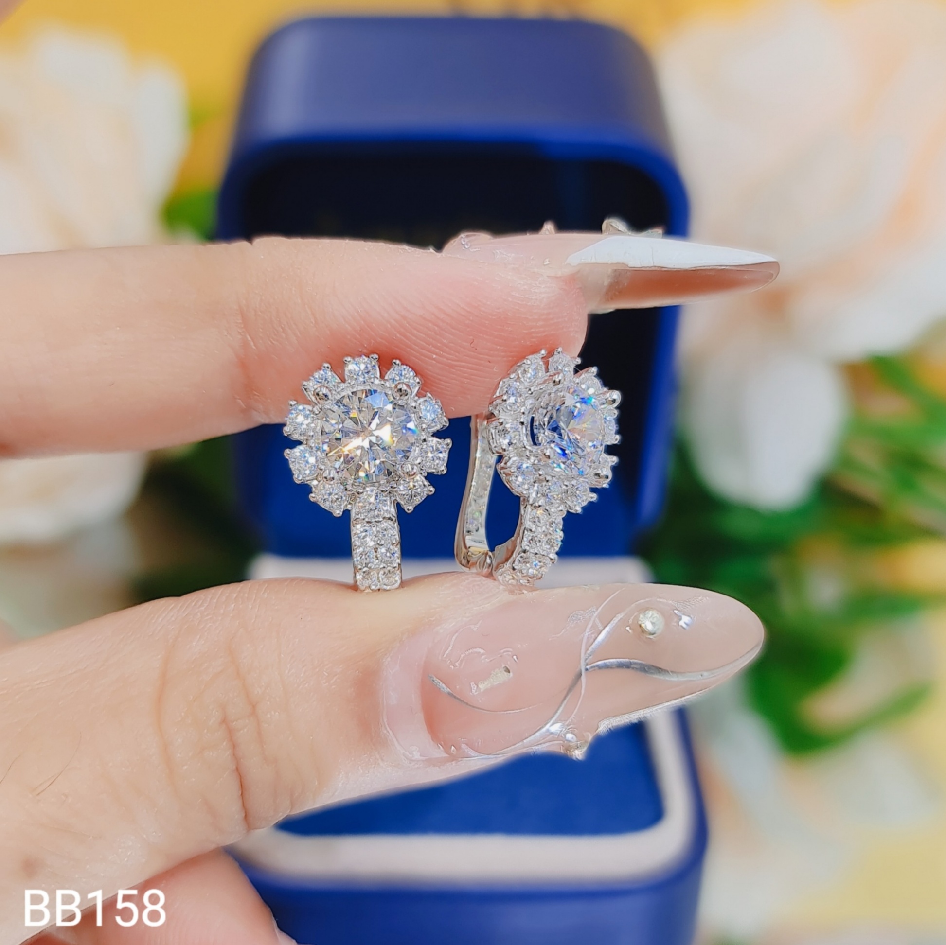 BÔNG TAI GÀI HƯỚNG DƯƠNG CHỦ 6LI