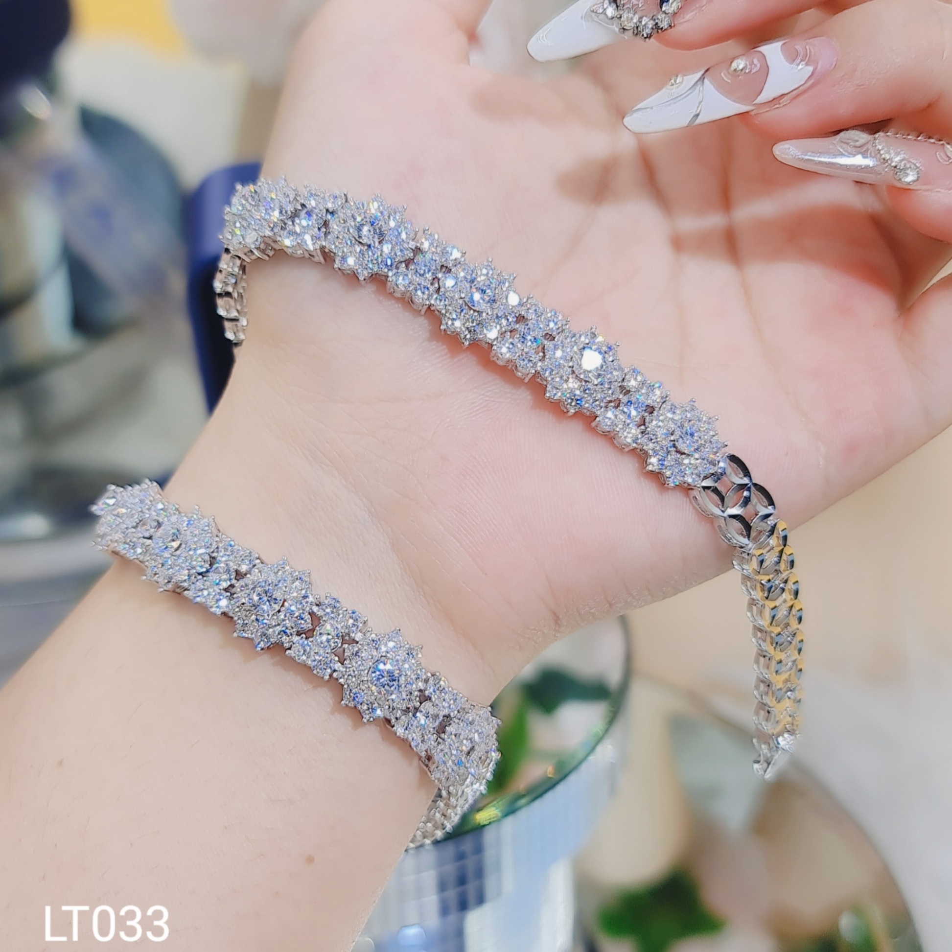 LẮC TAY 5 HOA