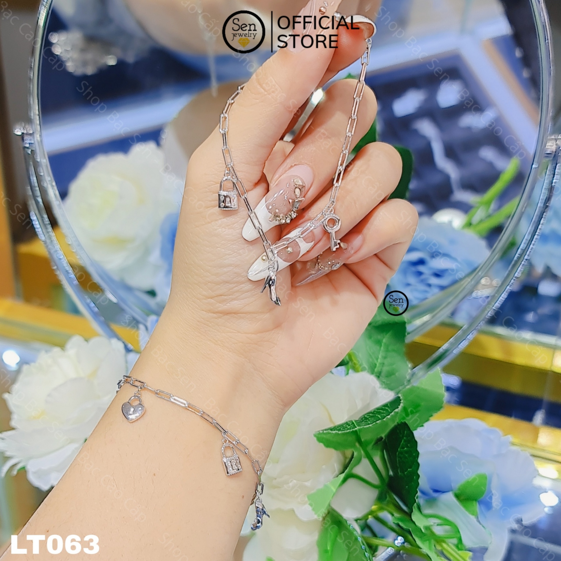 LẮC TAY GUỐC CHARM KHOÁ