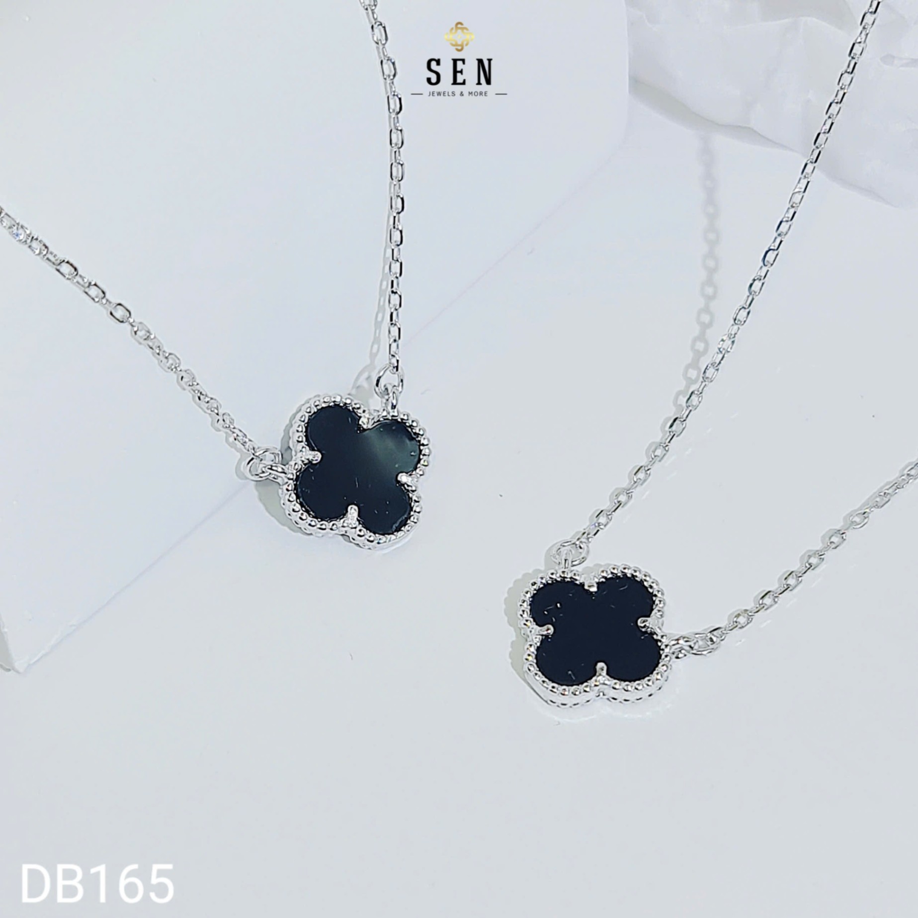 DÂY LIỀN MẶT CỎ 4 LÁ ĐEN