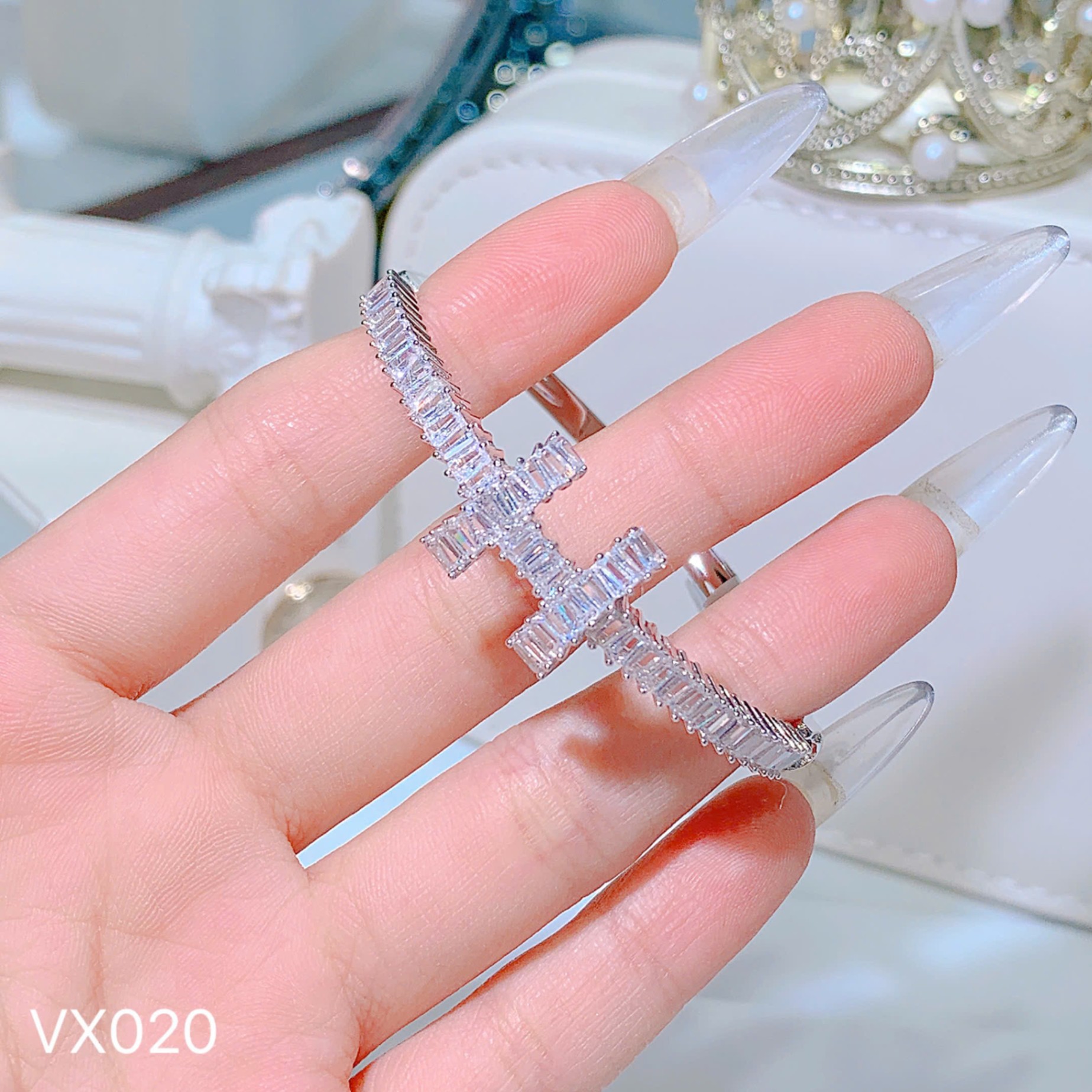 VÒNG TAY CAO CẤP VX020-50