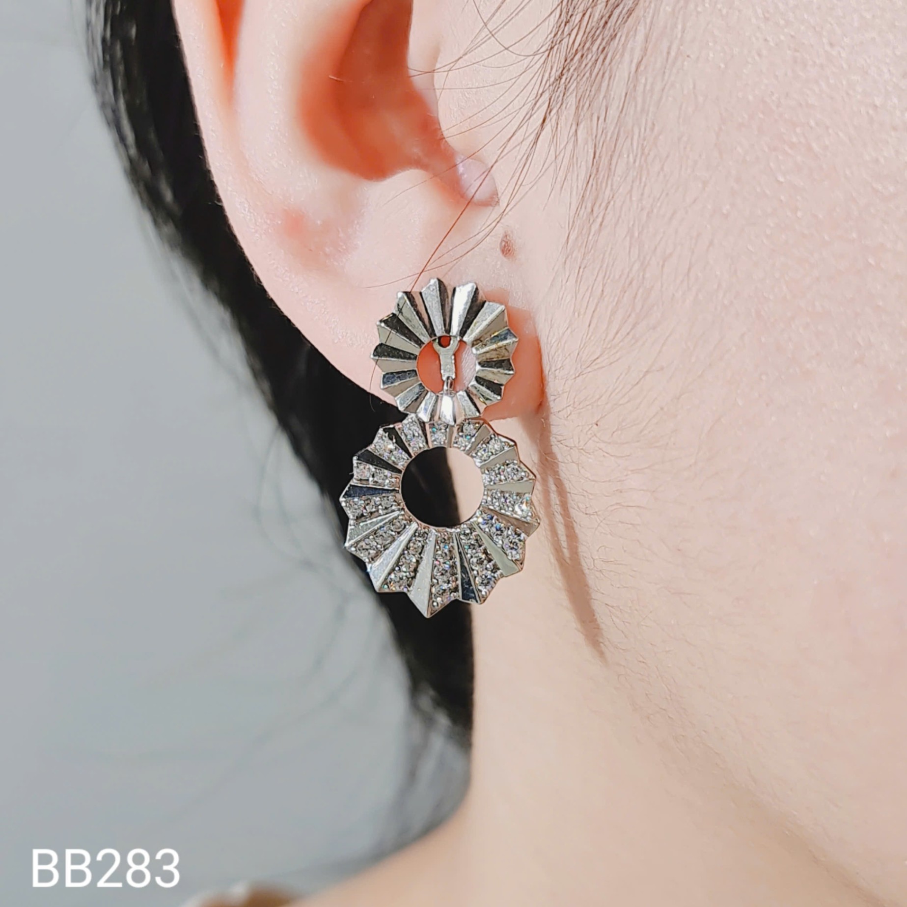BÔNG TAI TRÒN LƯỠI QUẠT