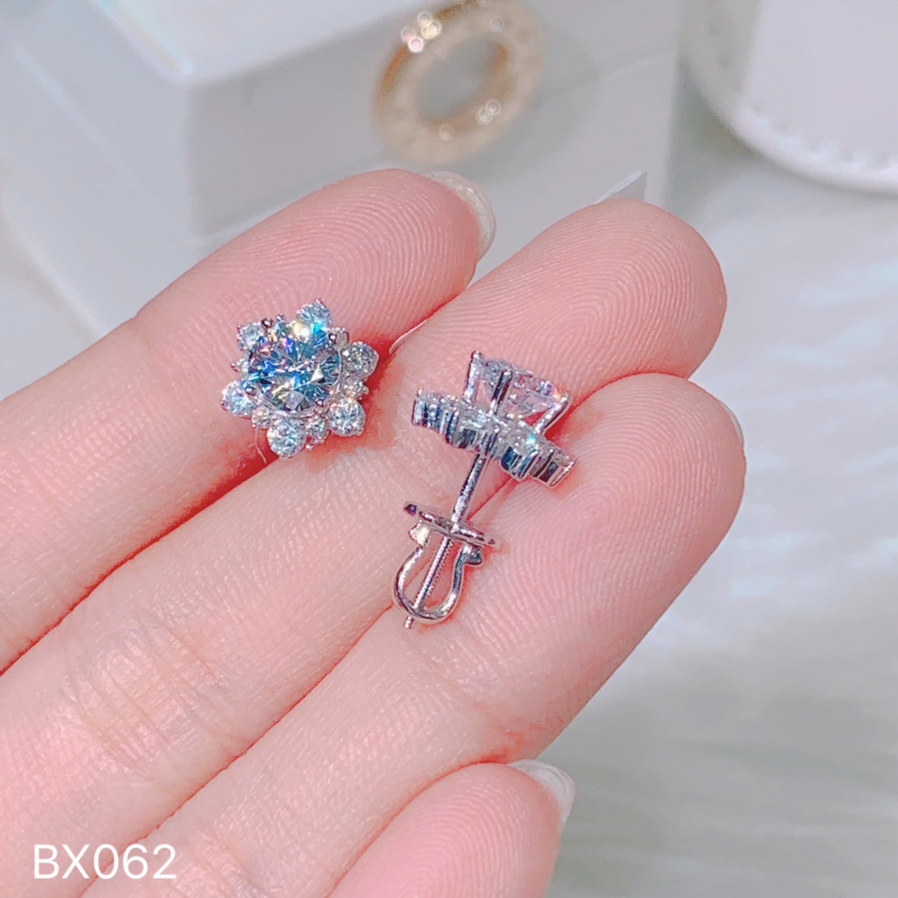 BÔNG TAI CAO CẤP BX062