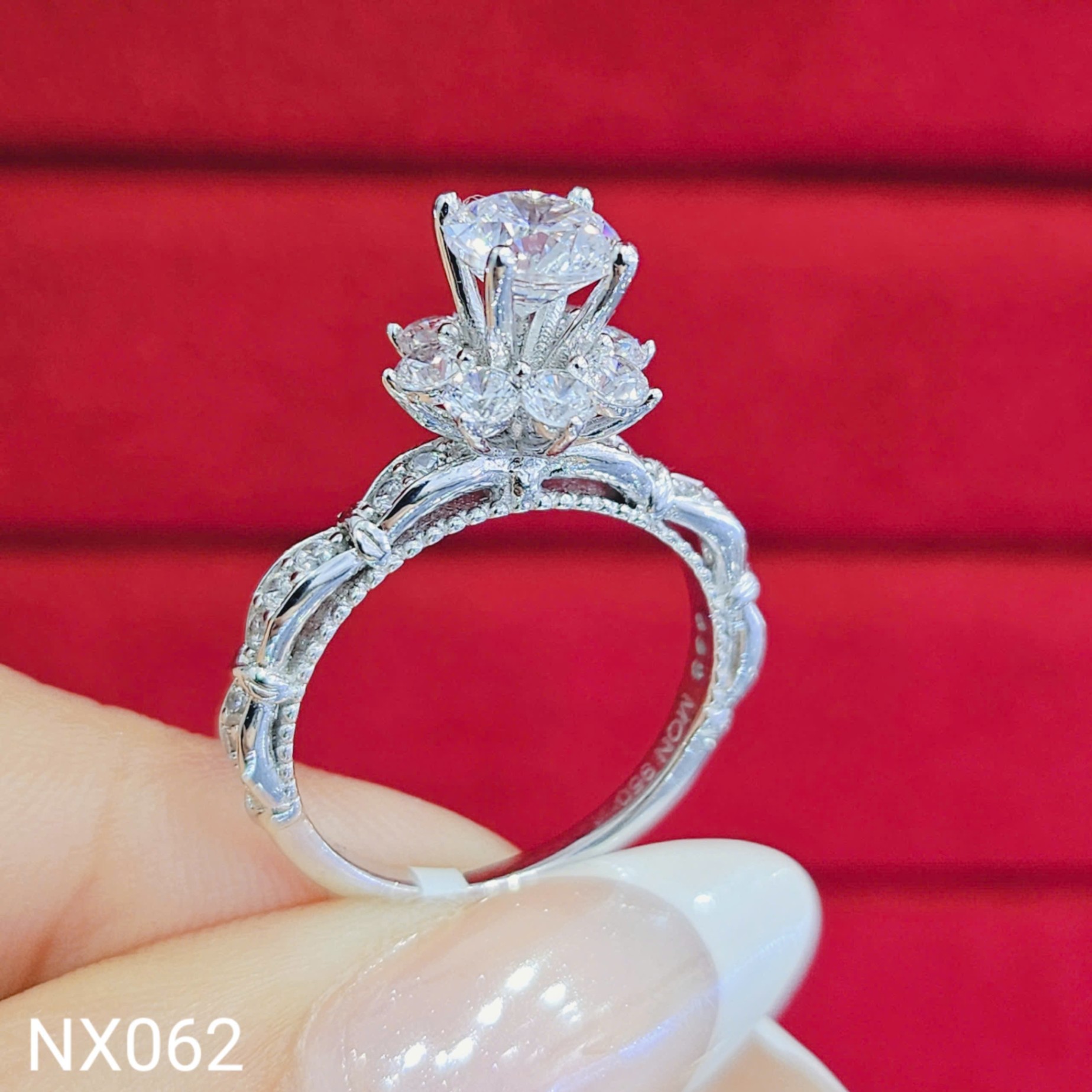 NHẪN CAO CẤP NX062-12