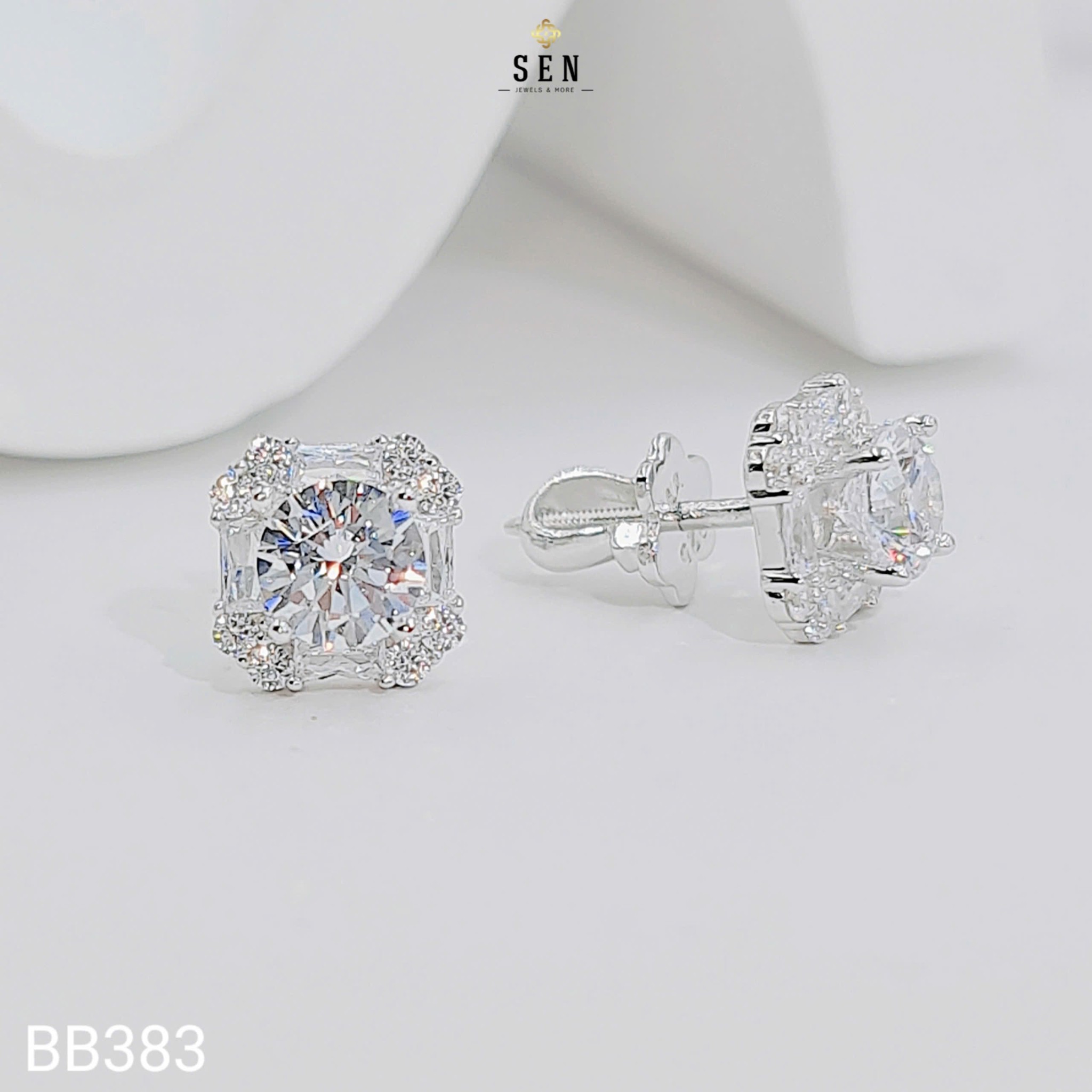 BÔNG TAI KHÓA VẶN BARGET PHỐI CẠNH TẤM CHỦ 5LI5