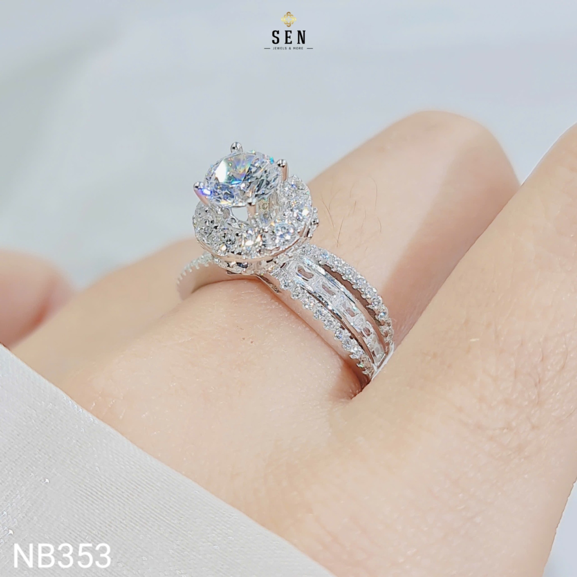 NHẪN ĐAI BARGET PHỐI TẤM ĐẾ TRÒN CHỦ 6LI