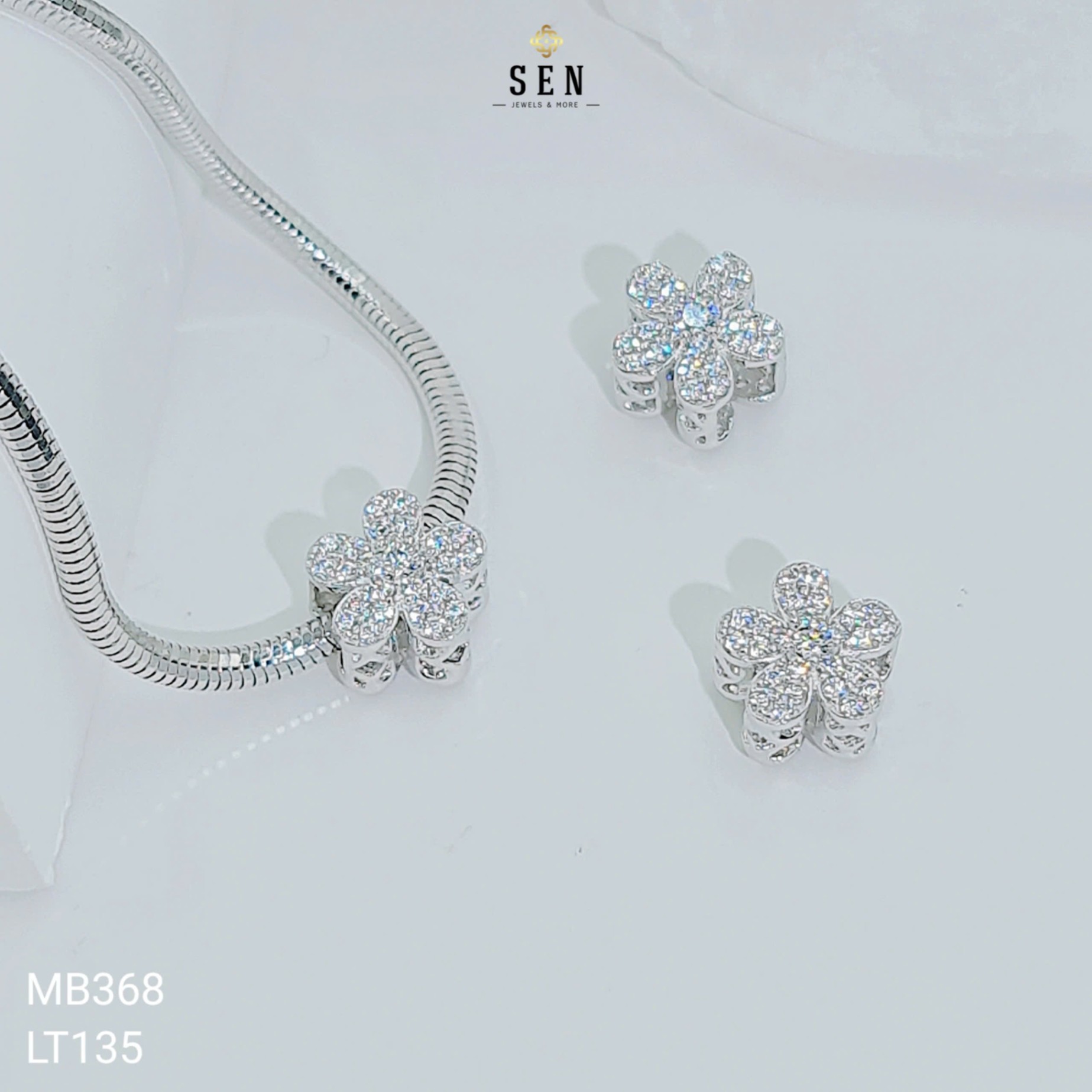 MẶT CHARM HOA FULL XOÀN