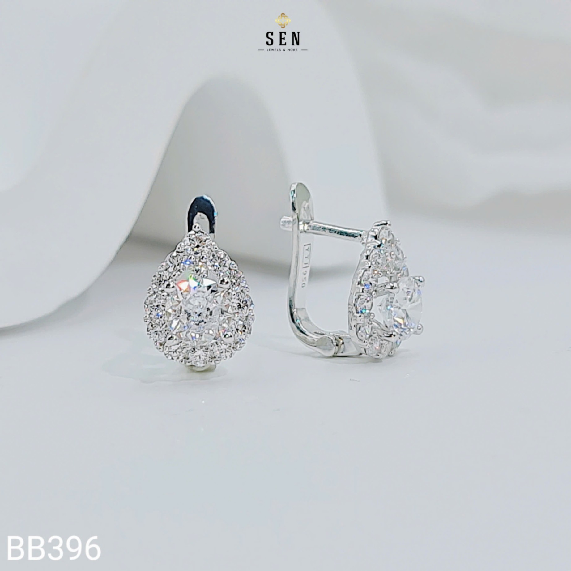 BÔNG TAI KHÓA GÀI GIỌT NƯỚC CHỦ 5LI