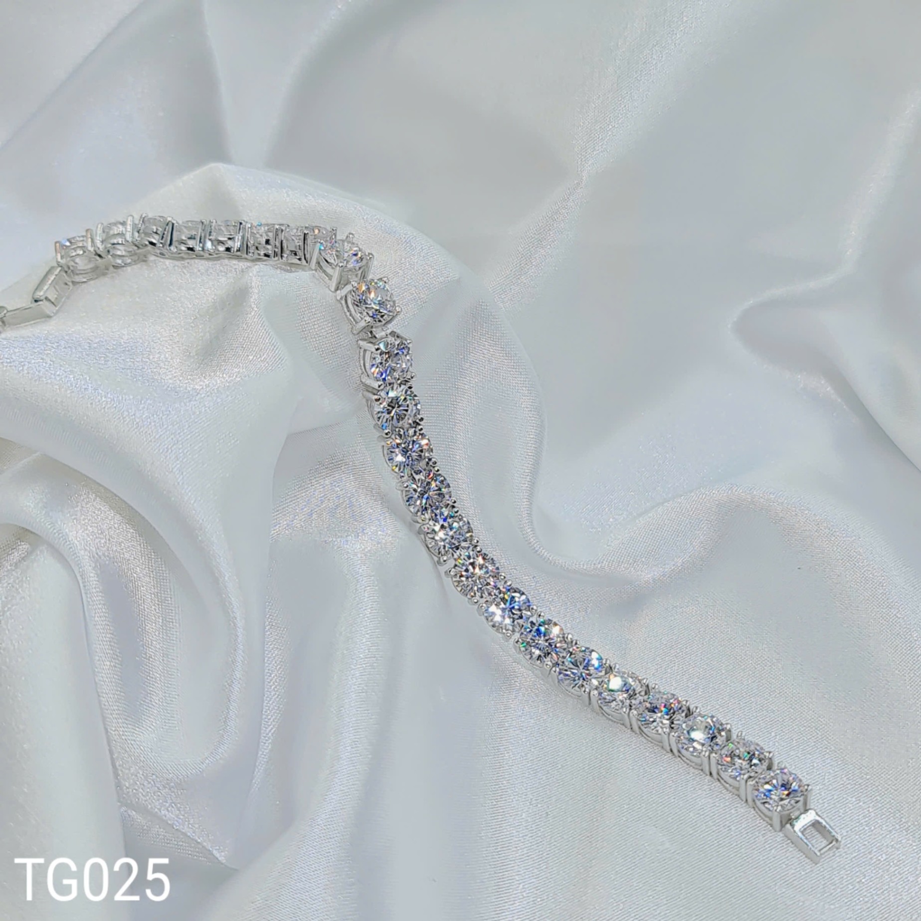 LẮC TAY TENNIS 6LI